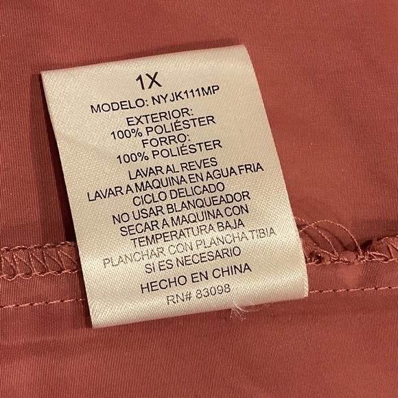 Cavalini Jacket  Lightweight Hooded Mauve Size 1X NWOT - Picture 7 of 10